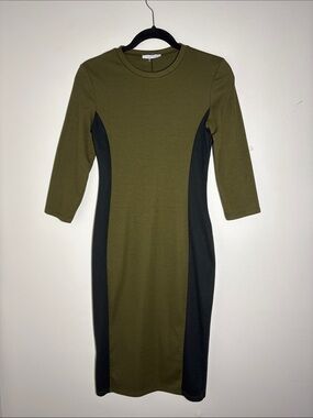 zara green and black dress Zara Long Sleeved Black and Green Belted Jacquard Dress Size XS NWT Blogger Fave